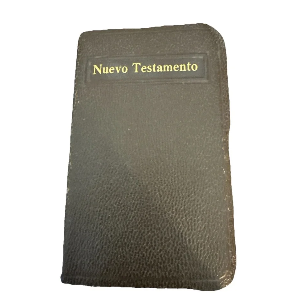 Nuevo Testamento Salmos Proverbios Pocket Bible New Testament Spanish Gideons